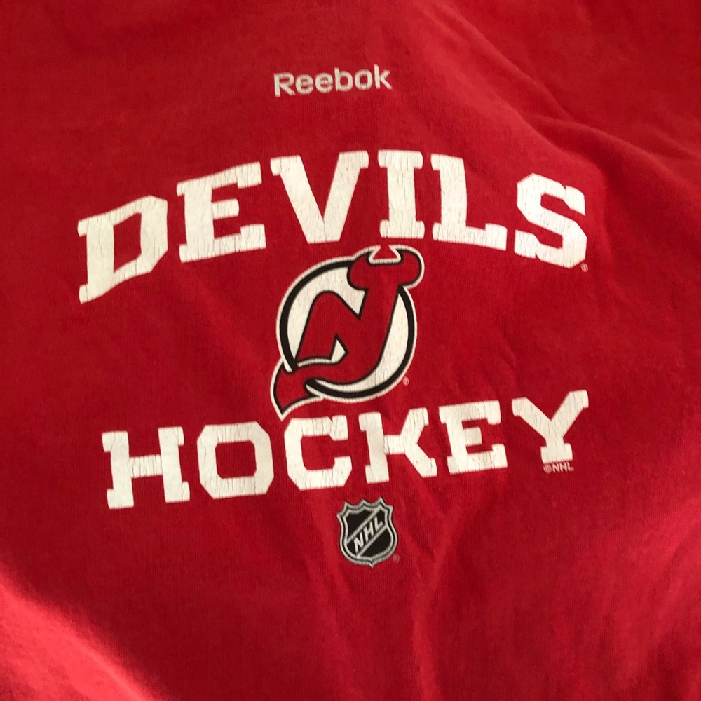 NJ devils T-Shirt 2X- TALL